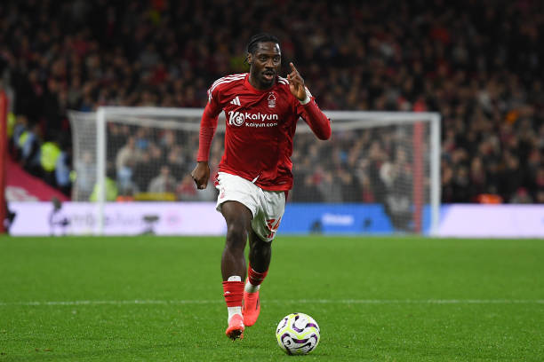 目前距离赛 目前距离赛